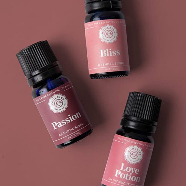 essential oils for Valentine's Day essential oils