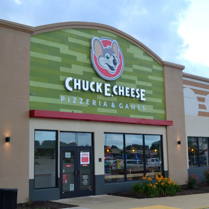 Chuck E. Cheese Is Even Grosser Than John Oliver's Expose