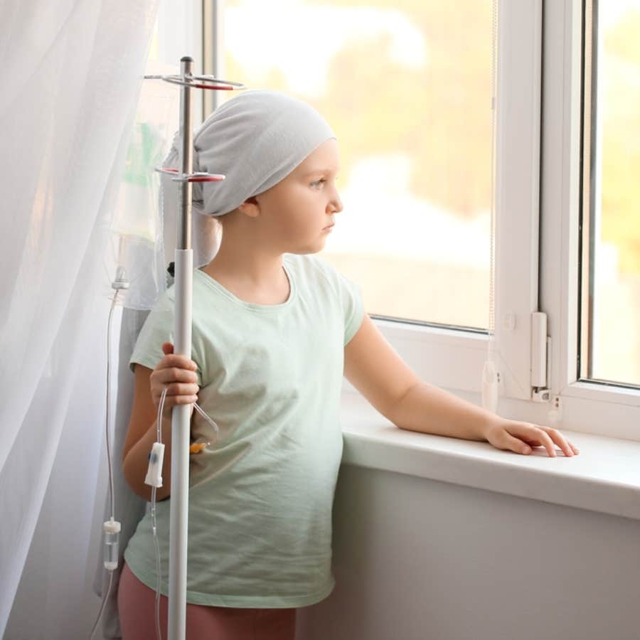 Teacher Tells Mother That She Cannot Give Her Daughter Special Treatment While She's Going Through Chemo