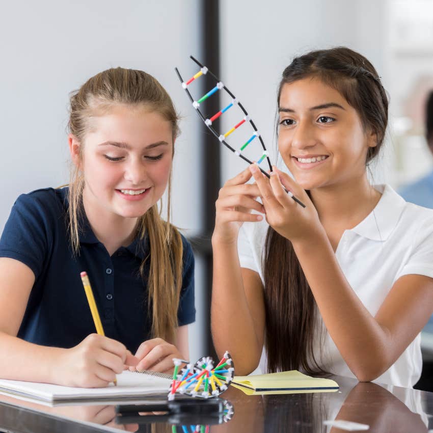 Mom Tells Another Parent The Reason Their Daughters Aren't Friends Anymore Is Due To Intelligence